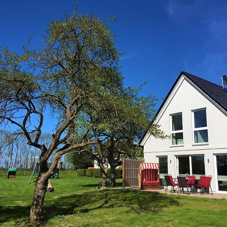 Ferienhaus Sommerbrise, Hof Zur Sonnenseite Fehmarn, 4 Sterne 외부 사진