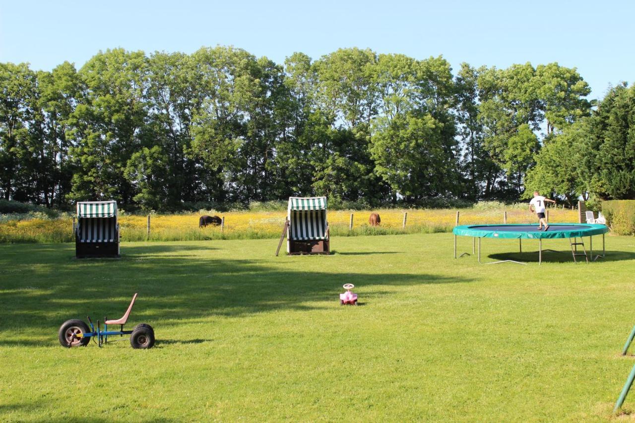 Ferienhaus Sommerbrise, Hof Zur Sonnenseite Fehmarn, 4 Sterne 외부 사진